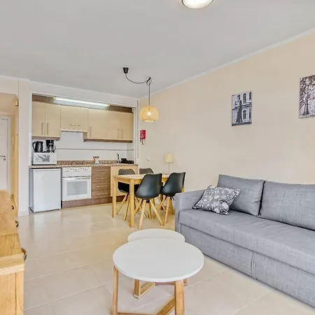 Apartment Larimar 8c *